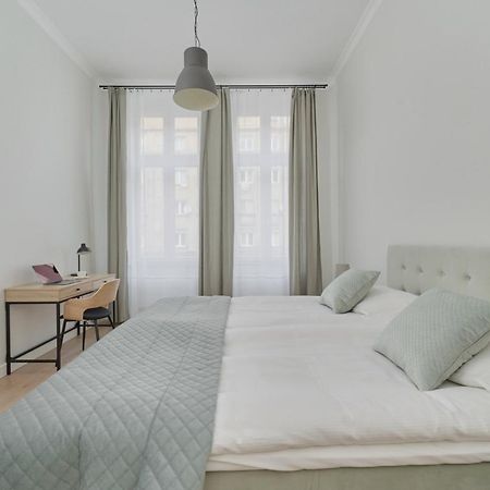 Pilsudskiego Stylish Apartment By Noclegi Renters Вроцлав Екстериор снимка