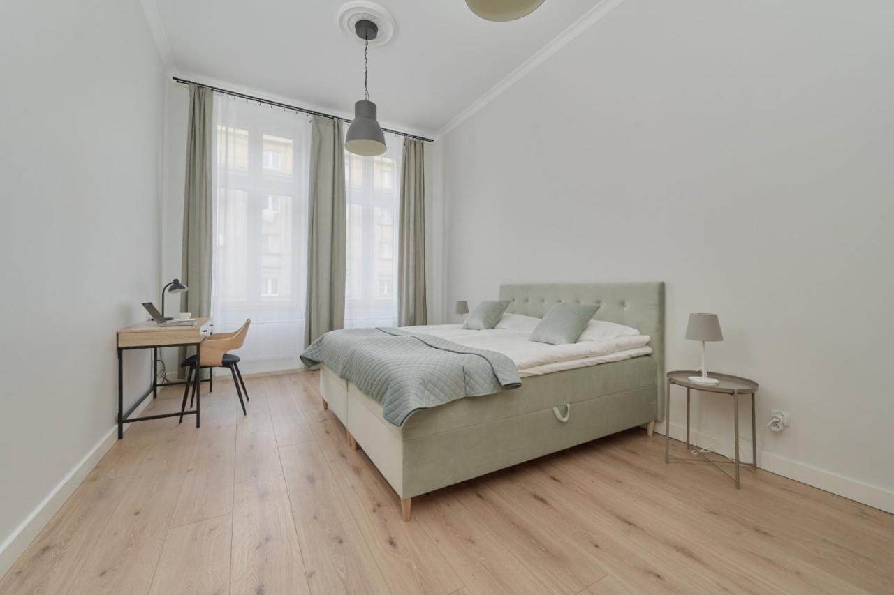 Pilsudskiego Stylish Apartment By Noclegi Renters Вроцлав Екстериор снимка
