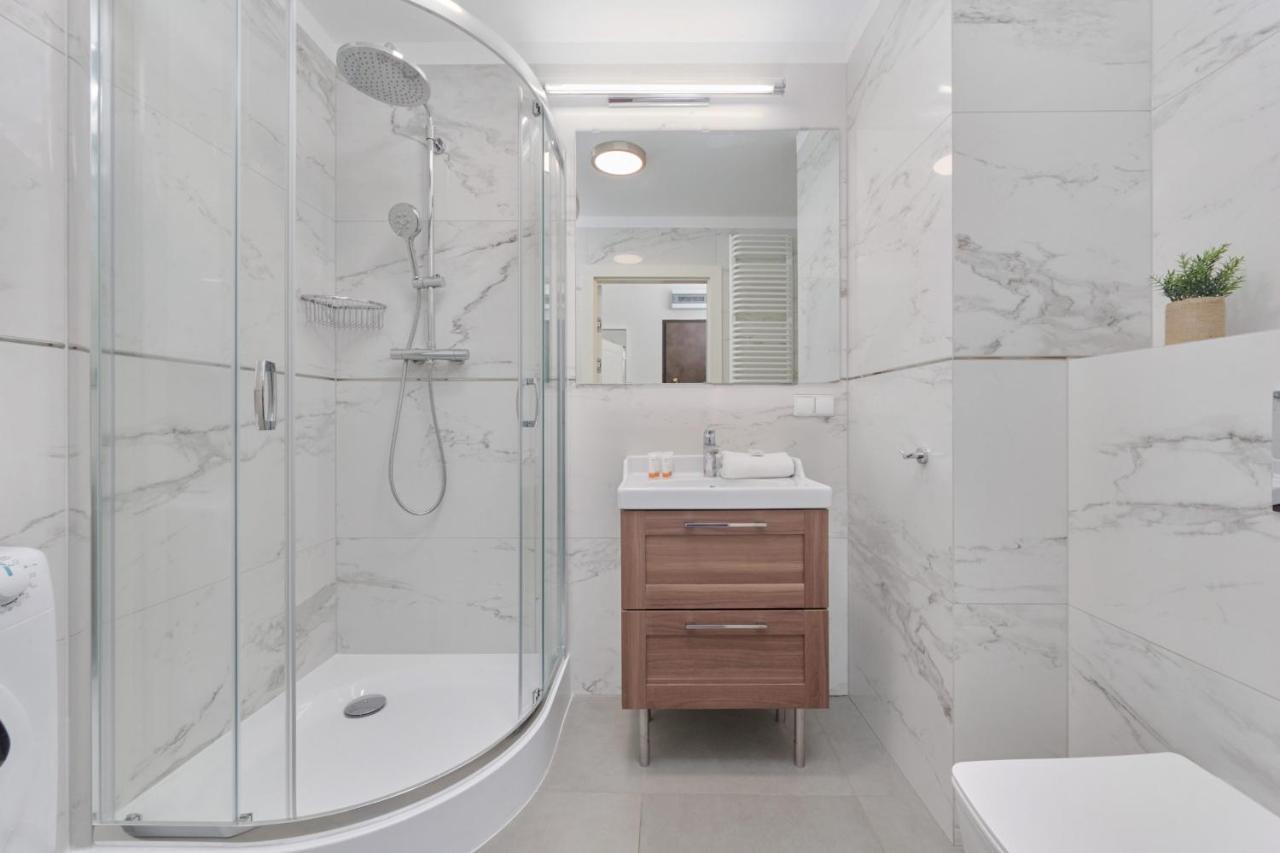 Pilsudskiego Stylish Apartment By Noclegi Renters Вроцлав Екстериор снимка